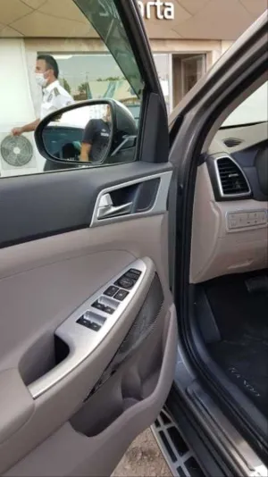 Hyundai Tucson Uyumlu 2015-2018 Kapı Kolçak Kaplama SilverDRS Tuning kalitesiyle tanışın! Özel olarak Hyundai  model araçlar için üretilen bu ürün, otomobiliniz