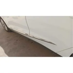 Ford Focus Uyumlu 2019+ Kapı Çıtası Piano Black thumb 4