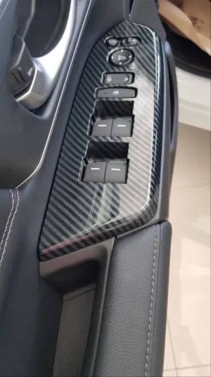 Honda Cr-V Uyumlu 2018-2021 Kapı Kolçak Kaplama Karbon thumb 3