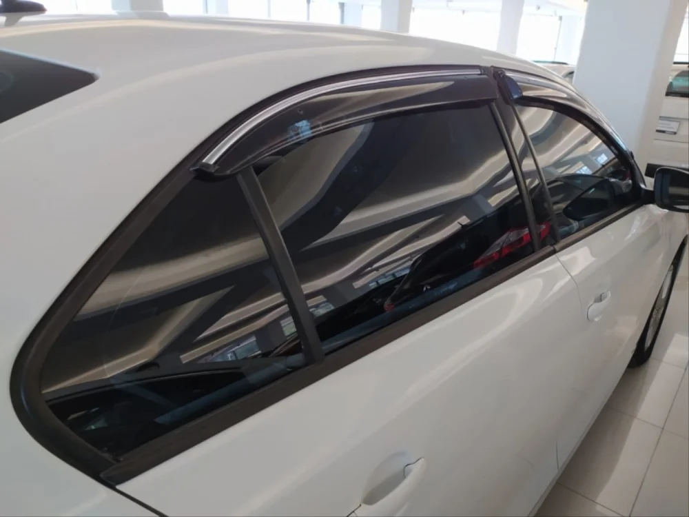 Volkswagen Jetta Uyumlu Cam Rüzgarlığı