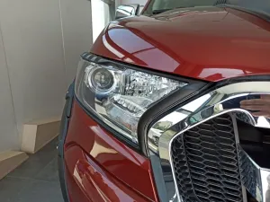 Ford Ranger Uyumlu 2012-2016 T6 Far Çerçevesi Siyah thumb 2