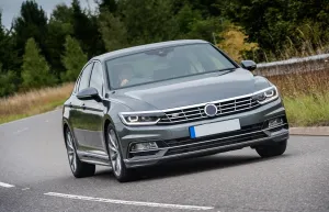 Volkswagen Passat Uyumlu B8 2015-2018 Rline Ön Panjur thumb 3