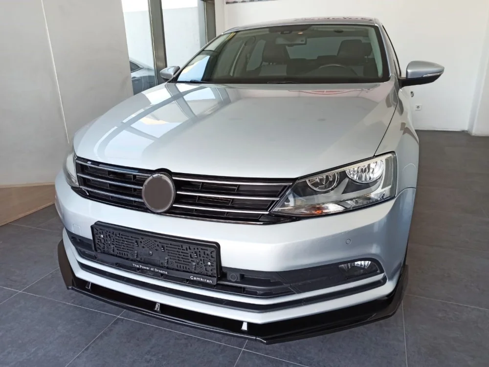 Volkswagen Jetta Uyumlu 2015-2018 Ön Lip