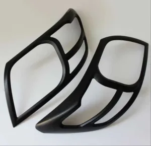 Toyota Hilux Uyumlu Vigo 2012-2015 Far Çerçeve Kaplama Siyah thumb 2