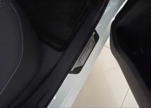 Toyota Corolla Uyumlu 2013-2016 Kapı Eşik Nikelajı Işıksız thumb 2