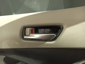 Toyota Corolla Uyumlu 2019+ Kapı Kolu İç Kaplama - Karbon thumb 3