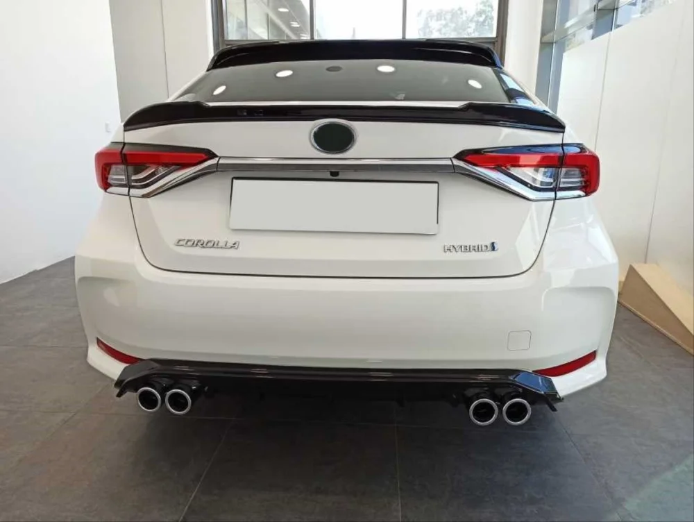 Toyota Corolla Uyumlu 2019+ Bagaj Üstü Spoiler B Dizayn (Piano Black)