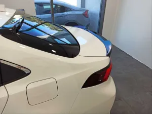 Toyota Corolla Uyumlu 2019+ Bagaj Üstü Spoiler B Dizayn (Piano Black) thumb 3