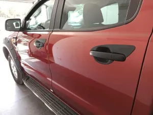 Ford Ranger Uyumlu 2015-2018 İç Kapı Kolu Kaplama Siyah thumb 2