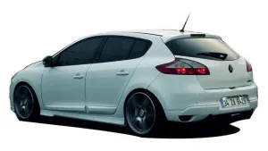 Renault Megane 2008-2016 (X95) uyumlu 3 (2009-2016) Sport Yan Marşpiyel (Plastik) modelleri DRS Tuning'de. Kaliteli malzeme, hızlı kargo ve güvenli alışverişle