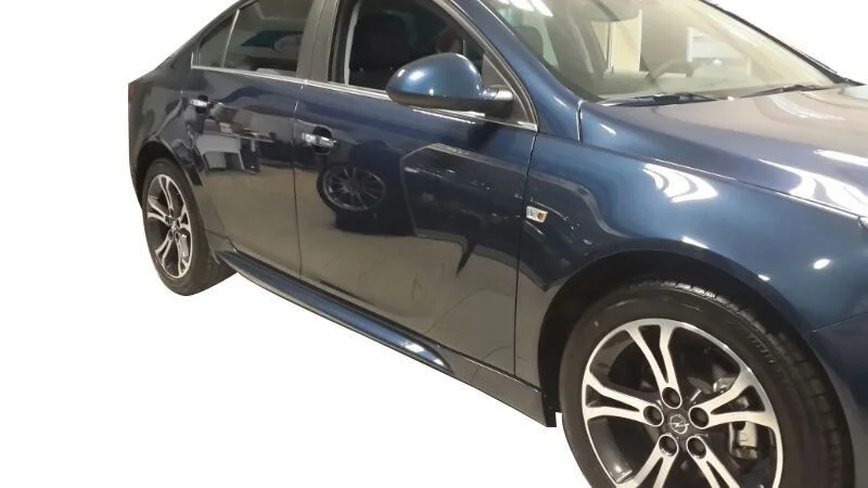 Opel Insignia Uyumlu 2009 - 2016 Irmscher Yan Marşpiyel Seti (Plastik)