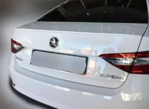 Skoda Super Uyumlu B 2016-2019 (3V) Anatomik Spoiler Boyalı