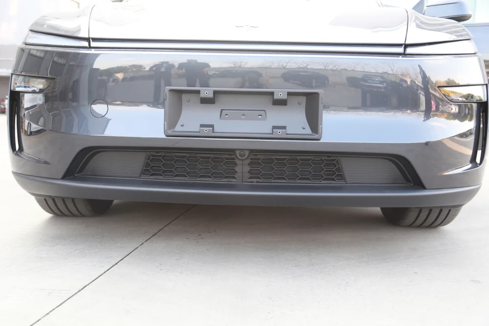 2025+ MODEL Y (JUNIPER) IÇIN ÖN TAMPON ALT IZGARA KORUMA
